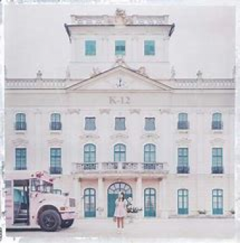 Melanie Martinez 2019 - K-12 - Na escolha de 10 álbuns musicais, 10 filmes ou desenhos, o Pen-Drive será grátis...Aproveite!