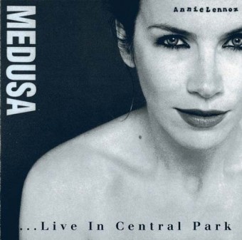 Annie Lennox 1995 - Live in Central Park - Na escolha de 10 álbuns musicais, 10 filmes ou desenhos, o Pen-Drive será grátis...Aproveite!