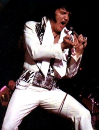 Elvis Presley 1977 - Omaha best - *Na compra de 10 filmes ou desenhos, o Pen-Drive será grátis...Aproveite!