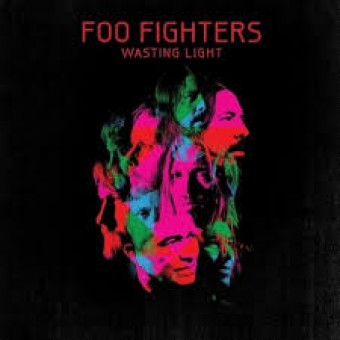 Foo Fighters 2011 - Wasting Light - Na escolha de 10 álbuns musicais, 10 filmes ou desenhos, o Pen-Drive será grátis...Aproveite!