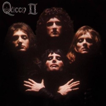 Queen 1974 - Queen II - Na escolha de 10 álbuns musicais, 10 filmes ou desenhos, o Pen-Drive será grátis...Aproveite!