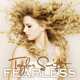 Taylor Swift 2008 - Fearless- Na escolha de 10 álbuns musicais, 10 filmes ou desenhos, o Pen-Drive será grátis...Aproveite!